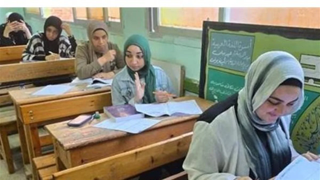 مراجعة مستمرة.. انتهاء تصحيح المواد غير المضافة للمجموع